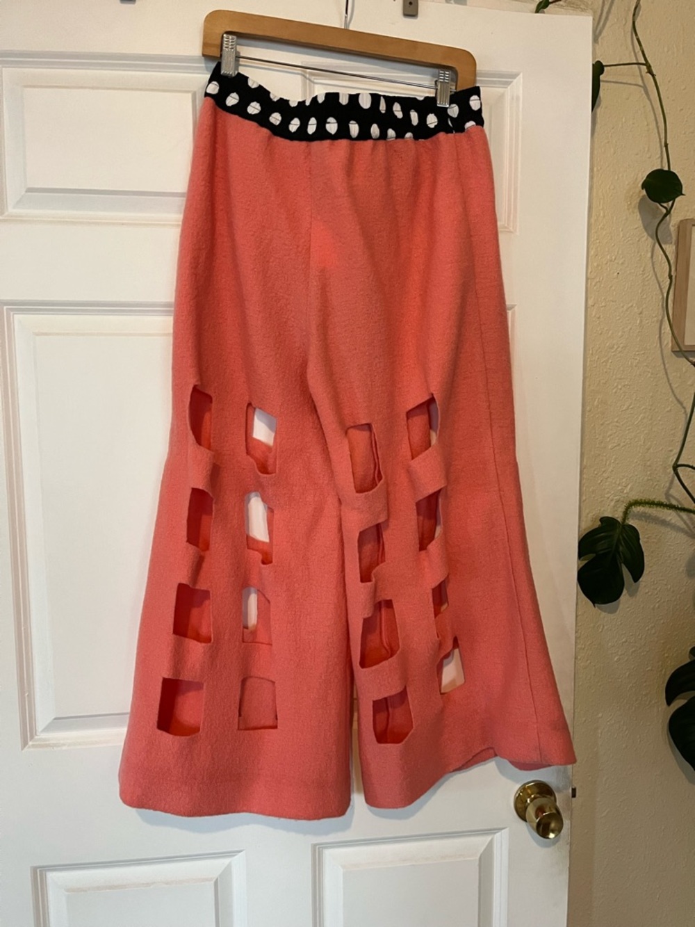 Italian wool cut out pants